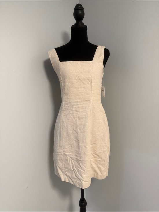 Old Navy Dresses & Skirts - Old Navy Cream Square-Neck Sleeveless Mini Dress
